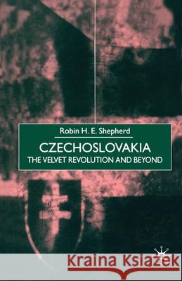 Czechoslovakia: The Velvet Revolution and Beyond Na, Na 9781349628117 Palgrave MacMillan - książka