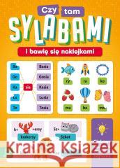 Czytam sylabami i bawię się naklejkami Agnieszka Bator 9788383741635 Aksjomat - książka