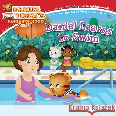 Daniel Learns to Swim Alexandra Casse Jason Fruchter 9781665933261 Simon Spotlight - książka