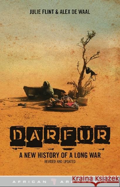 Darfur: A Short History of a Long War Flint, Julie 9781842779491 Zed Books - książka