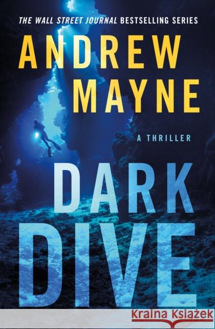 Dark Dive: A Thriller  9781662506451 Amazon Publishing - książka