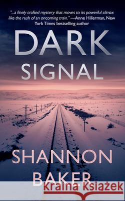 Dark Signal Shannon Baker 9781648754135 Severn River Publishing - książka