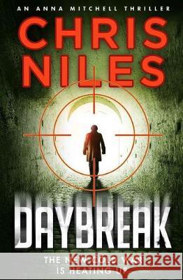 Daybreak Chris Niles 9781720505709 Createspace Independent Publishing Platform - książka