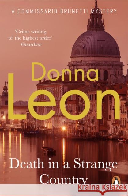 Death in a Strange Country Donna Leon 9780099536598 Cornerstone - książka