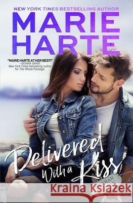 Delivered with a Kiss Marie Harte, Angela Waters 9781642920406 No Box Books - książka
