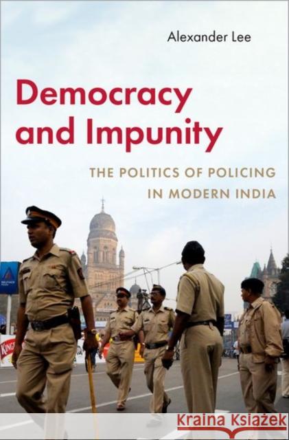 Democracy and Impunity Alexander (Associate Professor of Political Science, Associate Professor of Political Science, University of Rochester)  9780197799611 Oxford University Press Inc - książka