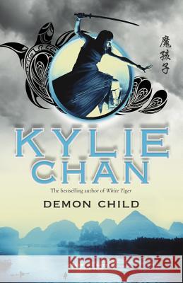 Demon Child Kylie Chan 9780732294410 Harper Collins Publishers Australia Pty Ltd - książka