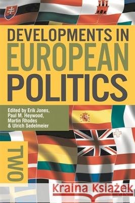 Developments in European Politics 2 Paul Heywood 9780230221888  - książka