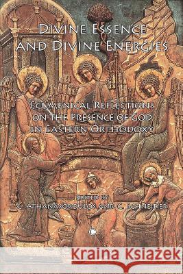 Divine Essence and Divine Energies: Ecumenical Reflections on the Presence of God in Eastern Orthodoxy C Athanasopoulos 9780227173862  - książka
