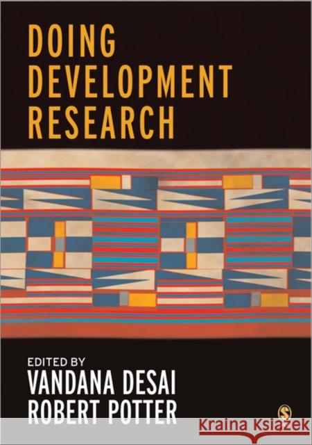 Doing Development Research Vandana Desai 9781412902854  - książka