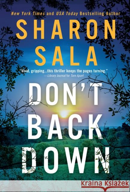 Don't Back Down Sharon Sala 9781728258546 Sourcebooks, Inc - książka