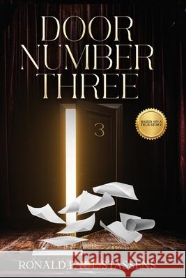 Door Number Three Ronald Paul Stassens 9781967842735 Holzer Books LLC - książka