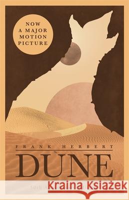 Dune: now a major blockbuster film Frank Herbert 9780340960196 Hodder & Stoughton - książka