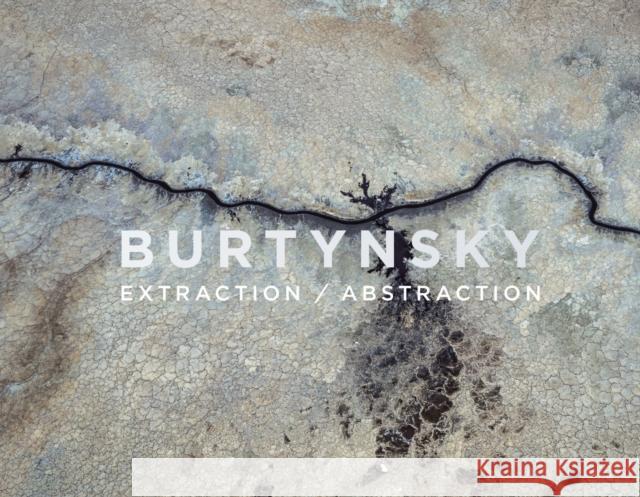 Edward Burtynsky: Extraction / Abstraction Edward Burtynsky 9783969993132 Steidl Publishers - książka