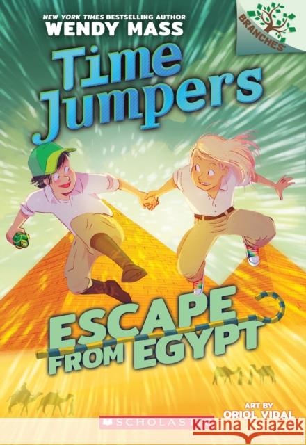 Escape from Egypt: A Branches Book (Time Jumpers #2) Wendy Mass 9781338217391 Scholastic Inc. - książka