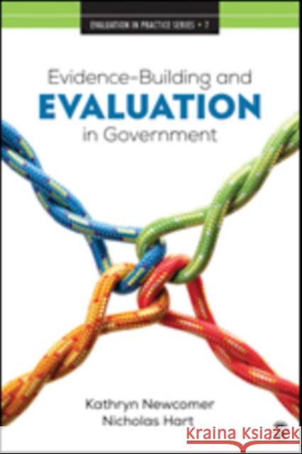 Evidence-Building and Evaluation in Government Kathryn Newcomer Nicholas Hart 9781071808726 SAGE Publications Inc - książka