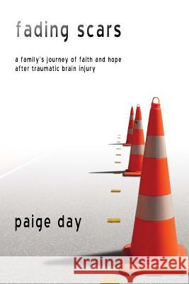 Fading Scars Paige Day 9781495267703 Createspace - książka