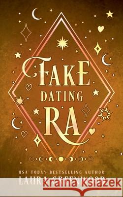 Fake Dating A Sun God Laura Greenwood 9798223822523 Drowlgon Press - książka