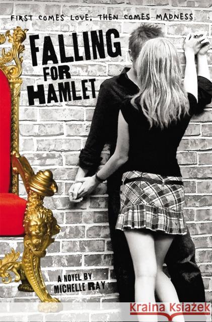 Falling for Hamlet Michelle Ray 9780316101615  - książka