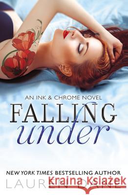 Falling Under Lauren Dane 9781455586264 Forever - książka