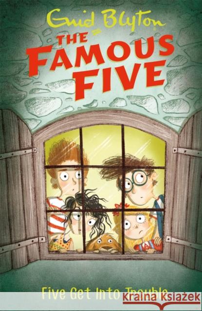 Famous Five: Five Get Into Trouble: Book 8 Blyton, Enid 9781444935097 Famous Five - książka