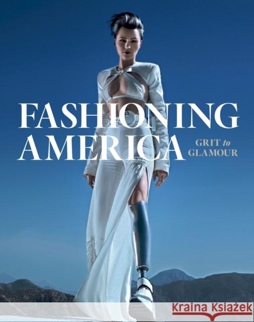 Fashioning America: Grit to Glamour Finamore, Michelle Tolini 9781682262177 University of Arkansas Press - książka
