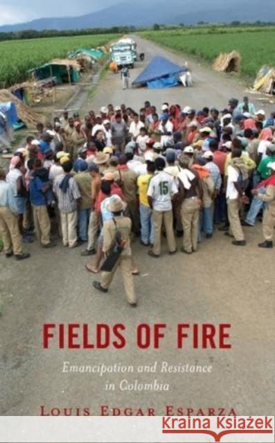 Fields of Fire Louis Edgar Esparza 9781666927023 Lexington Books - książka