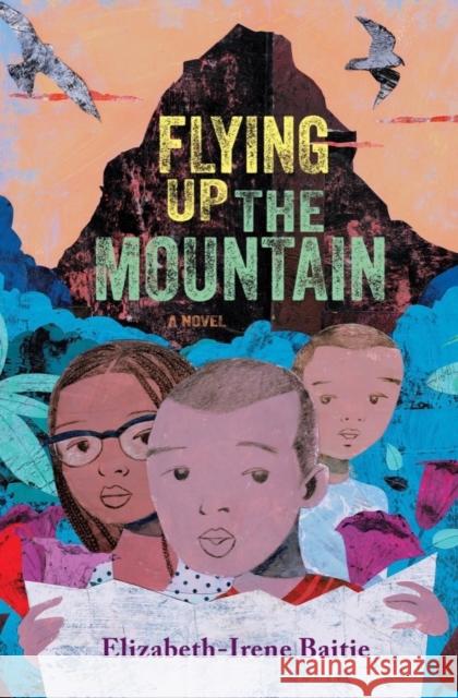 Flying Up the Mountain - A Novel  9781324052678 Norton Young Readers - książka