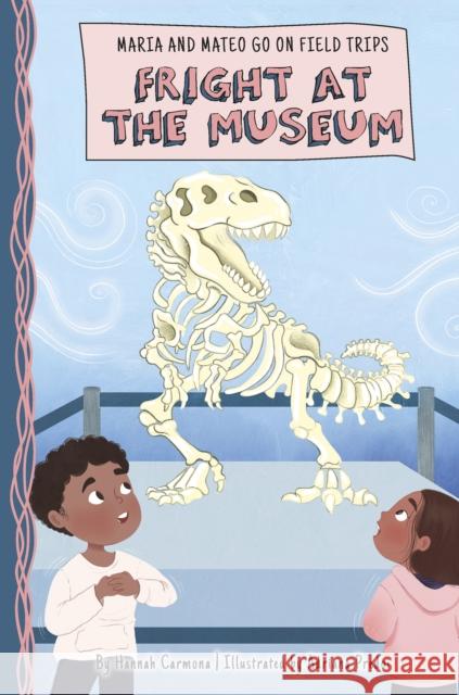 Fright at the Museum Hannah Carmona Adriana Predoi 9781631638565 Jolly Fish Press - książka