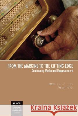 From the Margins to the Cutting Edge  9781572737181 Hampton Press - książka