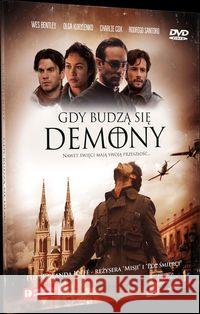 Gdy budzą się demony - książka + DVD  9788393899210 Telewizja Polska - książka