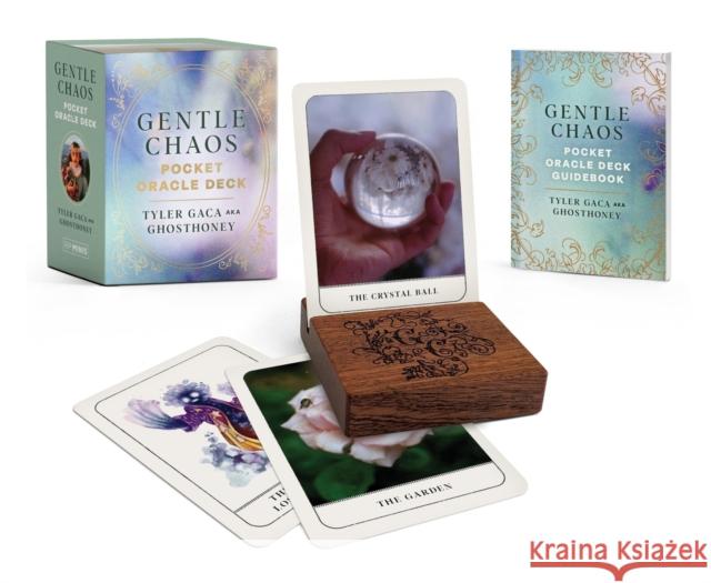 Gentle Chaos Pocket Oracle Deck Tyler Gaca 9780762482030 Running Press - książka