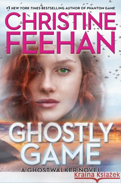 Ghostly Game Christine Feehan 9780593638682 Berkley Books - książka