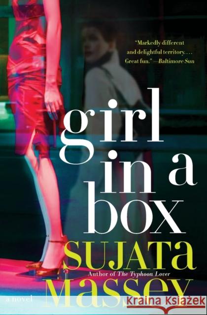 Girl in a Box Sujata Massey 9780060765156 Harper Paperbacks - książka