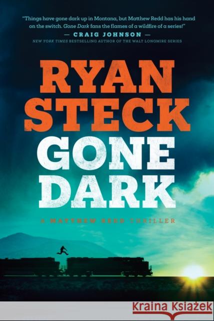 Gone Dark Ryan Steck 9781496486035 Tyndale Fiction - książka