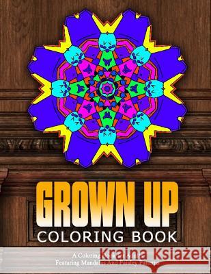 GROWN UP COLORING BOOK - Vol.11: relaxation coloring books for adults Charm, Jangle 9781519568168 Createspace Independent Publishing Platform - książka