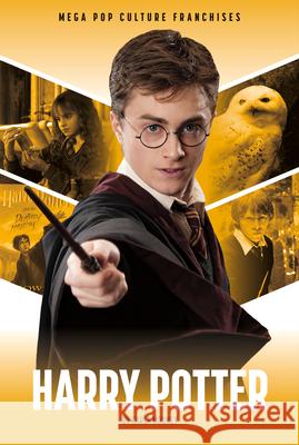 Harry Potter Carla Mooney 9781098298036 Essential Library - książka