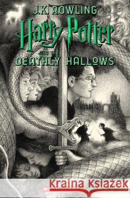 Harry Potter and the Deathly Hallows: Volume 7 Rowling, J. K. 9781338299205 Arthur A. Levine Books - książka
