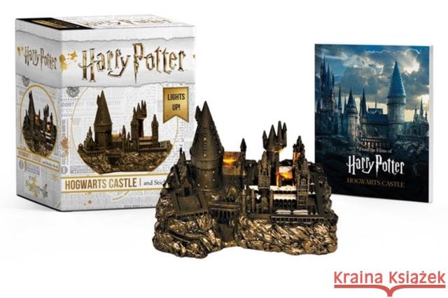 Harry Potter Hogwarts Castle and Sticker Book: Lights Up! Running Press 9780762464401 Running Press - książka