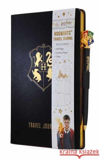 Harry Potter: Hogwarts Travel Journal with Pen Insight Editions 9798886631111 Insight Editions - książka