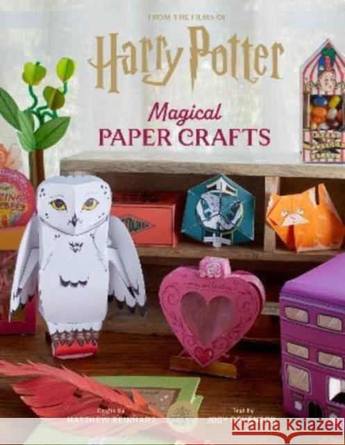 Harry Potter: Magical Paper Crafts Matthew Reinhart 9781803363493 Titan Books Ltd - książka