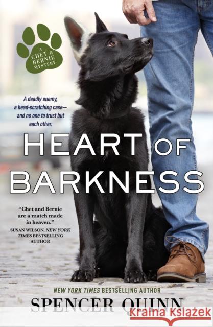 Heart of Barkness Spencer Quinn 9781250297730 Forge - książka