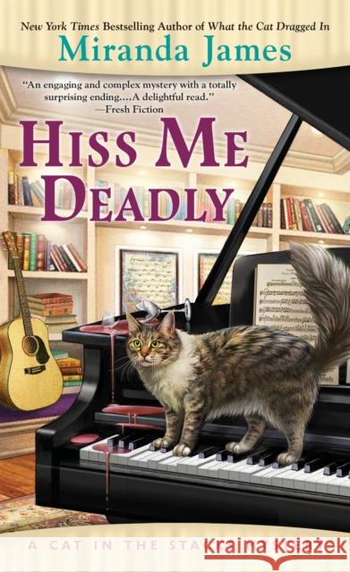 Hiss Me Deadly Miranda James 9780593199510 Penguin Putnam Inc - książka