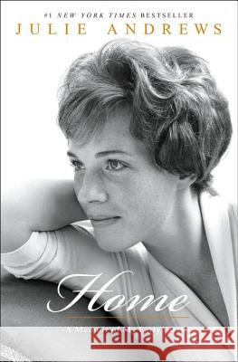 Home: A Memoir of My Early Years Julie Andrews 9780786884759 Hyperion - książka