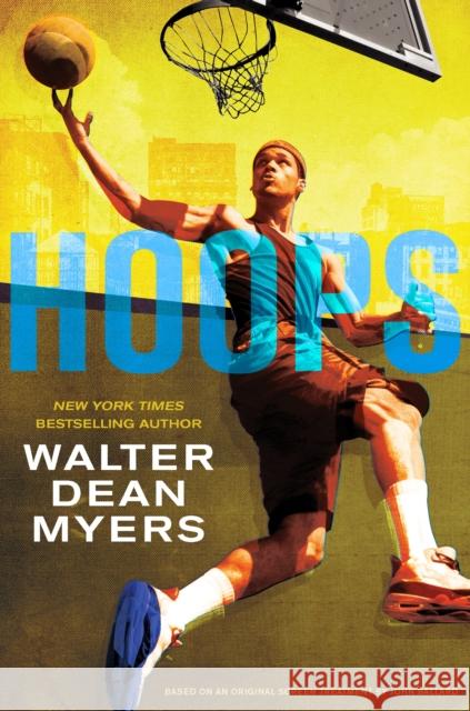 Hoops Walter Dean Myers   9780307976116 Random House Inc - książka