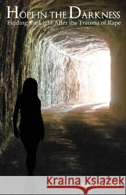 Hope in the Darkness Carrie Manke 9781946195760 Fuzionpress - książka