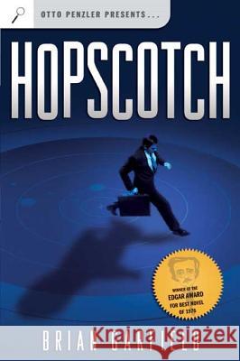 Hopscotch Brian Garfield 9780765309211 St Martin's Press - książka