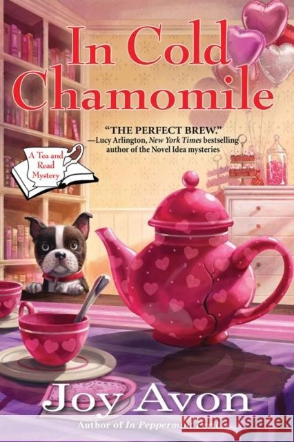 In Cold Chamomile: A Tea and a Read Mystery Joy Avon 9781643852881 Crooked Lane Books - książka
