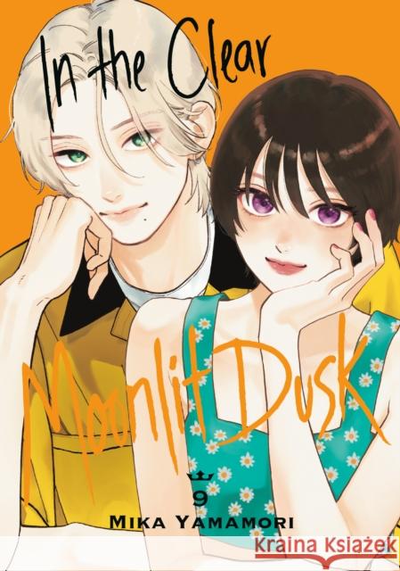 In the Clear Moonlit Dusk 9  9798888777350  - książka