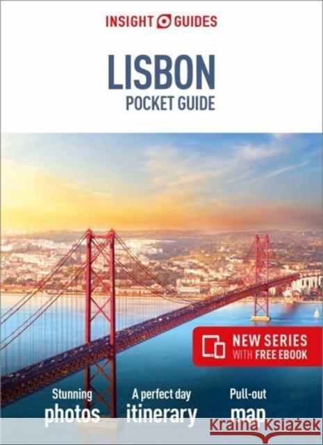 Insight Guides Pocket Lisbon (Travel Guide with Free eBook) Insight Guides 9781786717955 APA Publications - książka